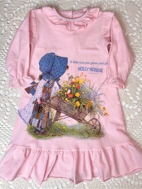 Vintage 1980s American Greeting Co Baby Girl 2t Pink Holly Hobbie Nightgown